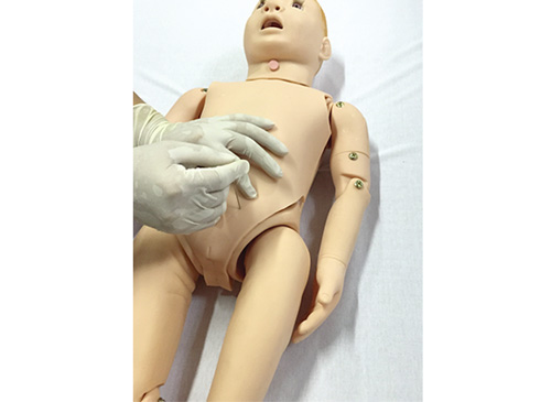 兒童腹腔穿刺訓練模型